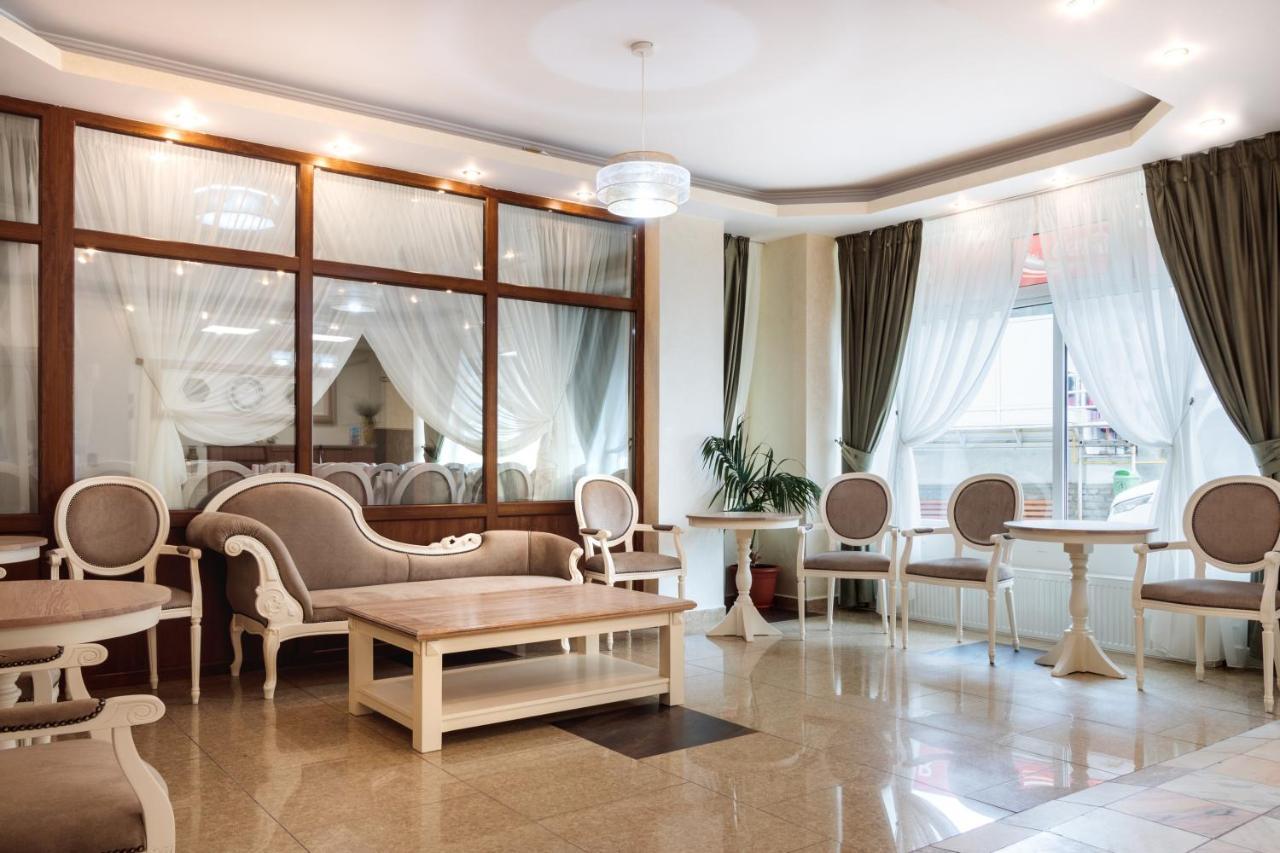 Hotel Central - Baile Olanesti Ngoại thất bức ảnh