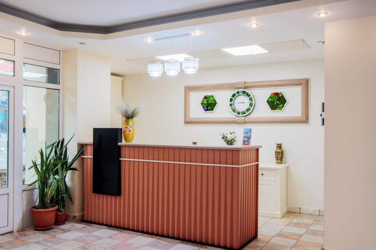 Hotel Central - Baile Olanesti Ngoại thất bức ảnh